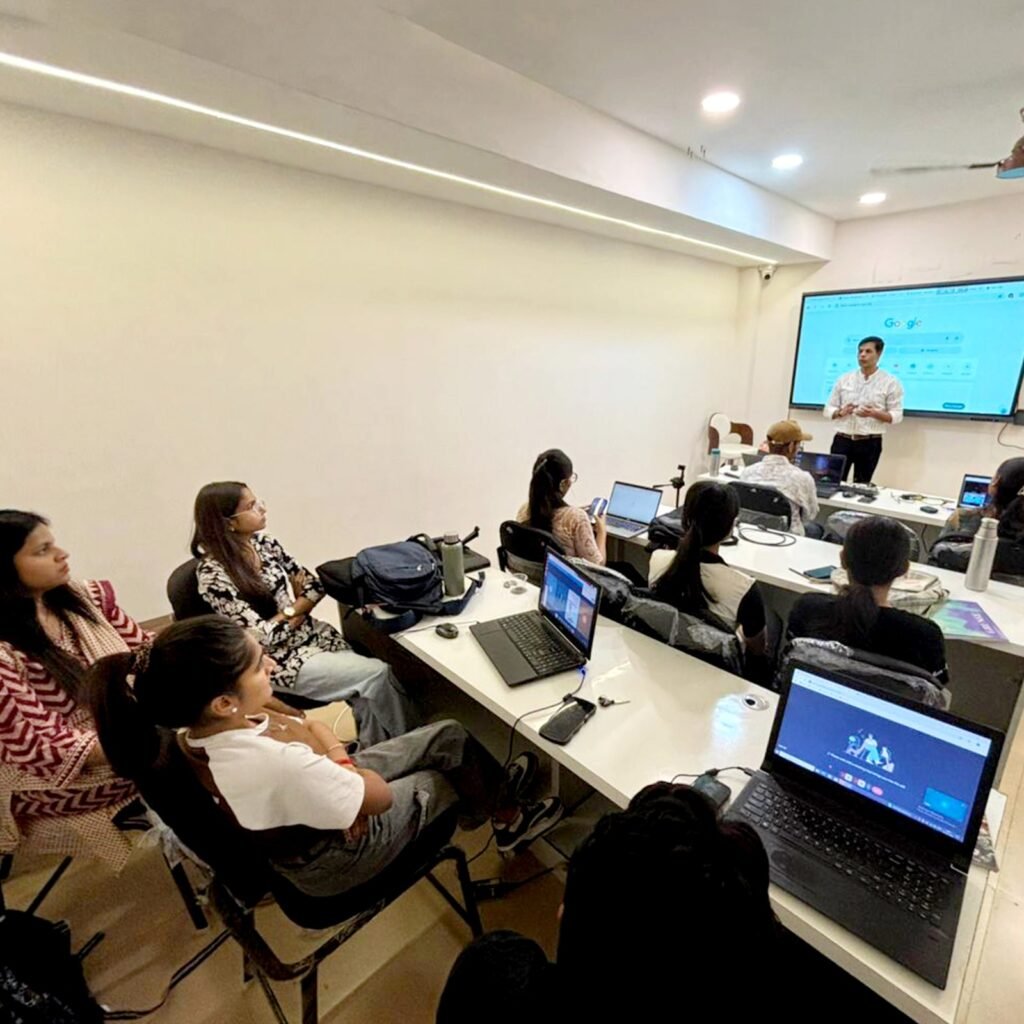 Best Python Course in Karnal,SEo Training in karnal, AI TOOLS